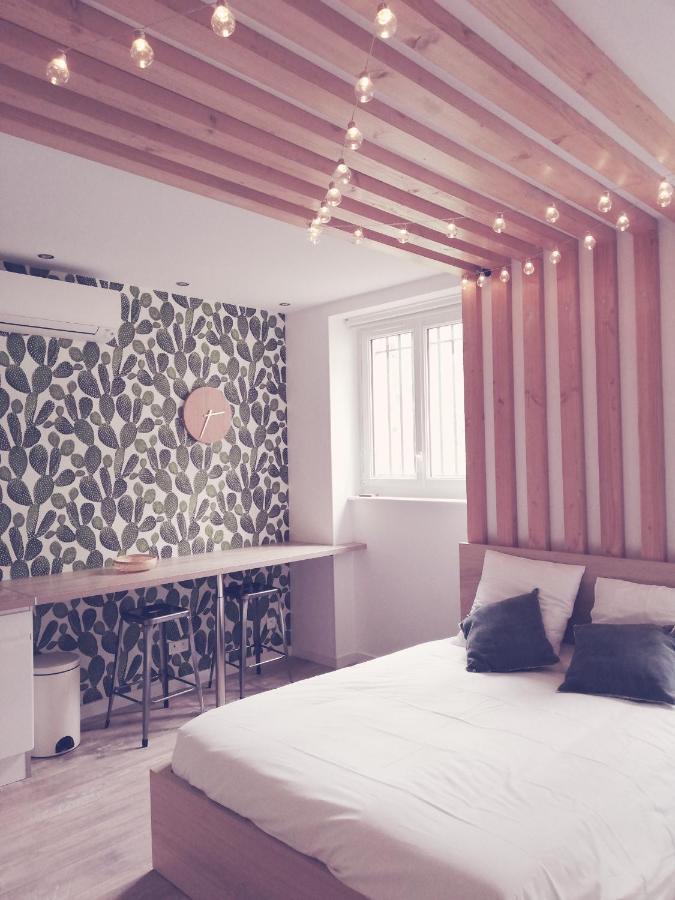 Suite 24 Appart'Hotel-3 Etoiles Le Creusot Exterior foto